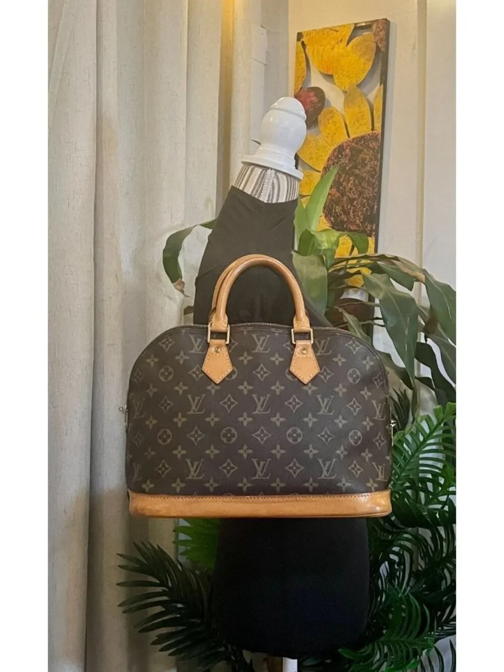Louis Vuitton Monogram Alma PM Brown Canvas Leather Handbag